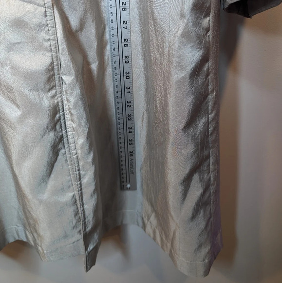 Vintage Town & Country Millennium Silver Sheen Button Front  Trench Coat 9/10 - Picture 10 of 11